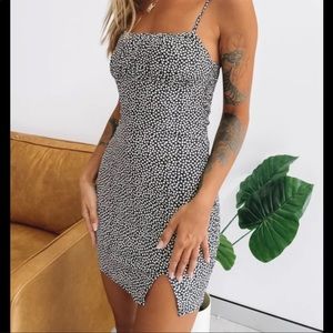 BEGINNING BOUTIQUE Camilla Mini Dress Spot Size AUS6 (US2)